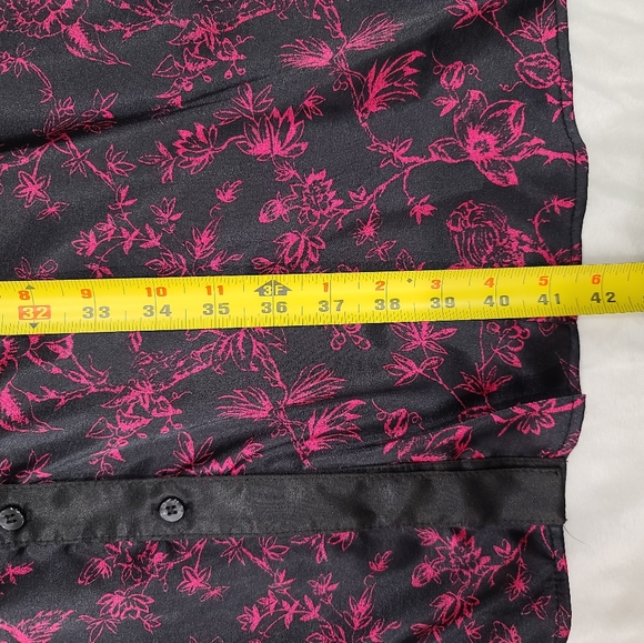 Le Château short sleeved button up full length satin dress - Picture 7 of 8